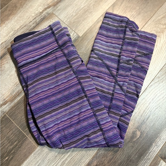 Lululemon Pace Rival Crop Size 6 - Picture 2 of 7